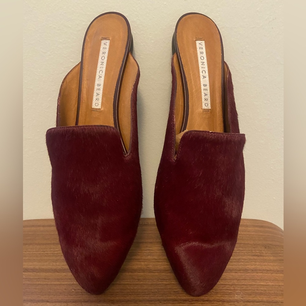 Veronica Beard burgundy Mo hair flats size 41